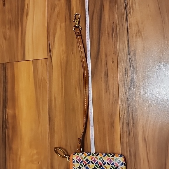 Fossil Vintage Geometric Clutch Wristlet - Picture 13 of 13